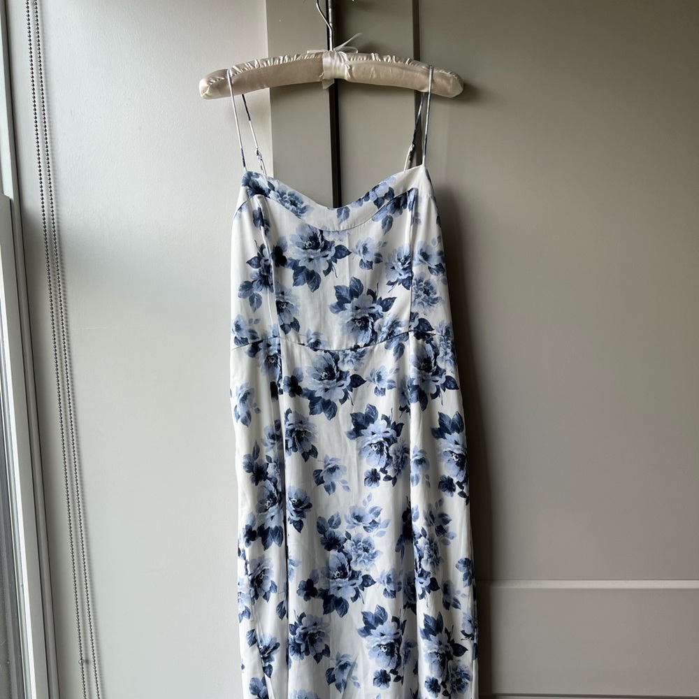 Abercrombie floral dress. Size medium (regular).